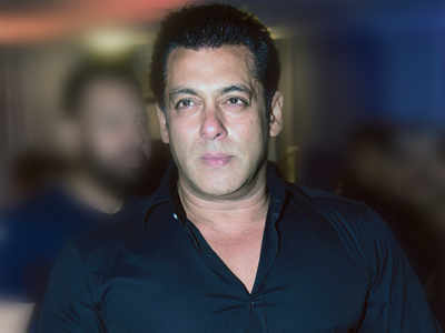 Salman Khan, kin get forest dept notice for construction at farmhouse