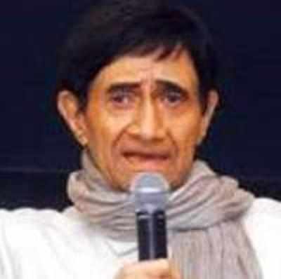 Dev Anand joins Twitter
