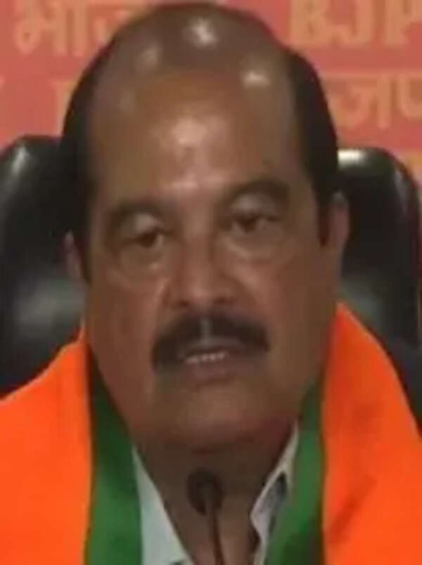 EC questions cabinet decisions during poll code
