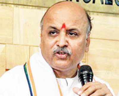Won’t let Hindus decline in India: Togadia
