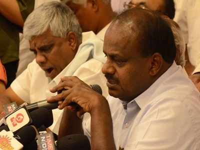 Karnataka elections 2018 Results: Yeddyurappa to take oath as CM tomorrow; HD Kumaraswamy accuses BJP of offering Rs 100 crore, cabinet seats to JD (S) MLAs