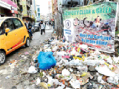 Huge garbage problem looms over city as 2 landfills close