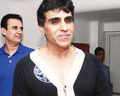 Morani allowed to travel abroad for Shah Rukh movie