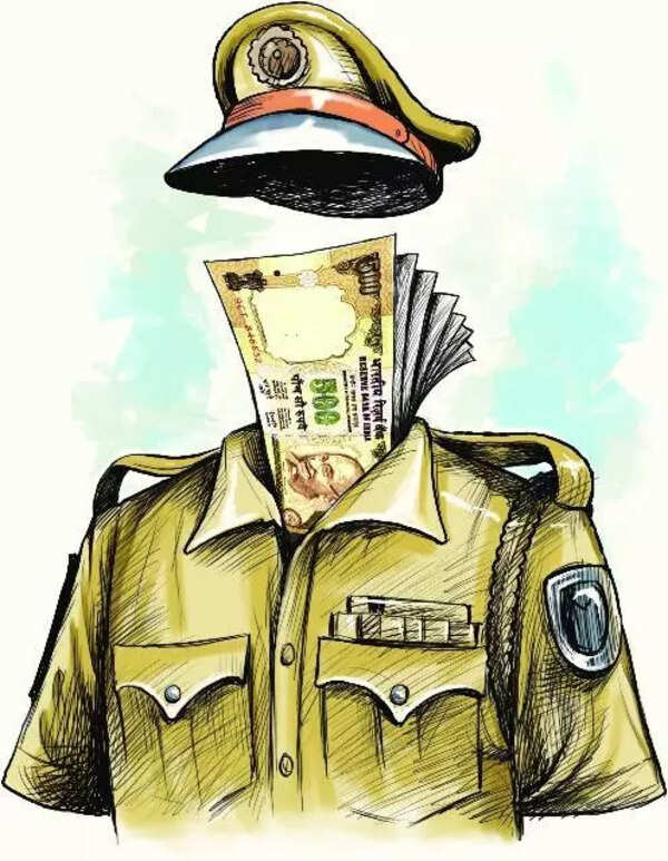 ACB books two police constables in graft case