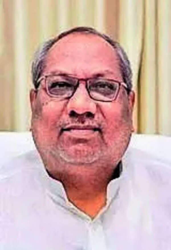 Akhilesh doing appeasement politics: Sanjay Nishad