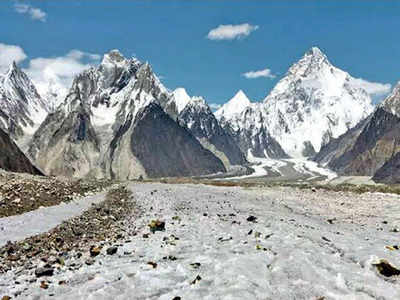 Two Armymen killed in avalanche