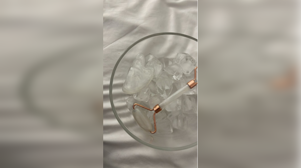 Ice Water Facial: How to do the ice water facial to tighten the skin