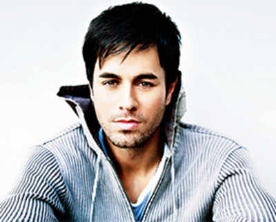 Enrique will go naked