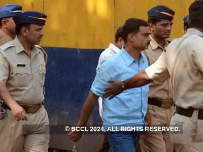 2008 Malegaon blast: Supreme Court grants bail to accused Lt Colonel Prasad Shrikant Purohit