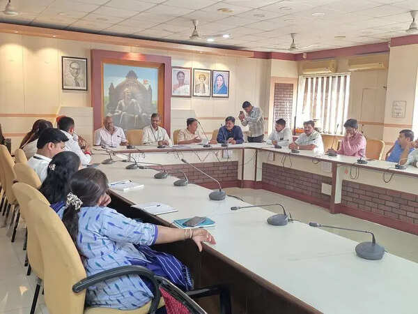 PCMC residents demand action against builders over broken water supply promises