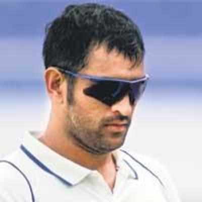 We were under pressure but we didn't panic: Dhoni