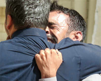 75 killed in Pak hospital bombing