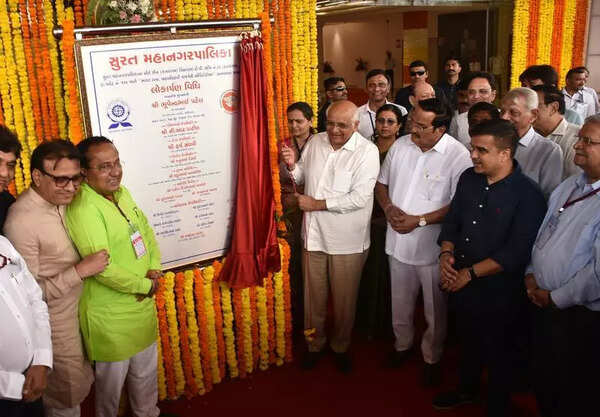 CM inaugurates, launches 342cr SMC projects in Surat
