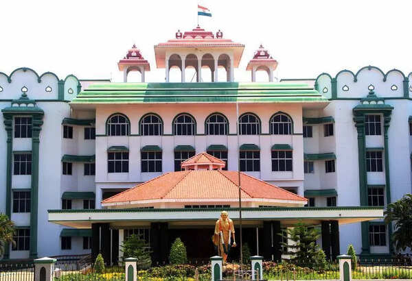HC commutes death penalty of man who raped his minor daughter