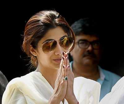 Shilpa Shetty pens emotional note for father