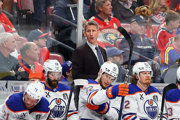 Edmonton Oilers coach Kris Knoblauch faces uncertain future after Anaheim Ducks playoff elimination this NHL season