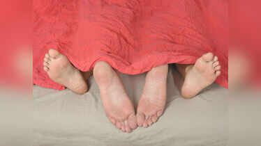 4 best sex positions to try when you are menstruating!