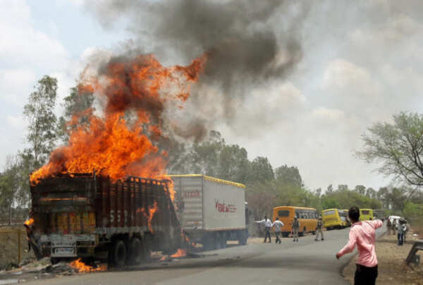 Farmers fury singes Bhopal's outskirts, waves of violence continue in MP