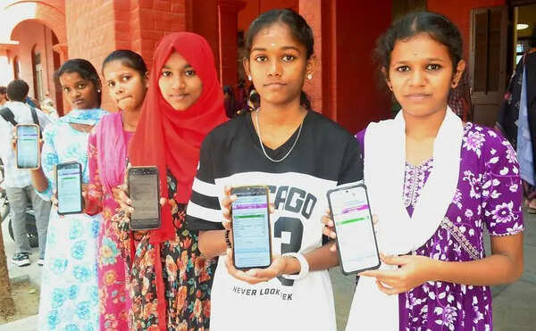 Class X pass rate improves by 1.7% in dist, but ranking slips by one spot