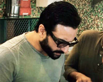 Saif Ali Khan gets training from professional a Chef for his upcoming film