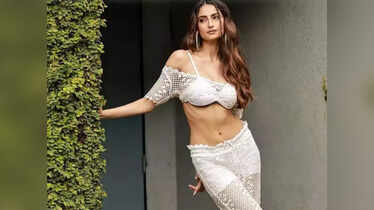 Ranbir Kapoor-Alia Bhatt, Janhvi Kapoor, Malaika Arora: Celebs ...