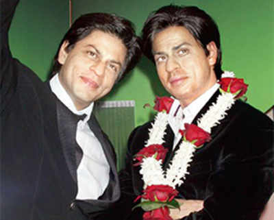 Shah Rukh’s wax double steps out into the public eye