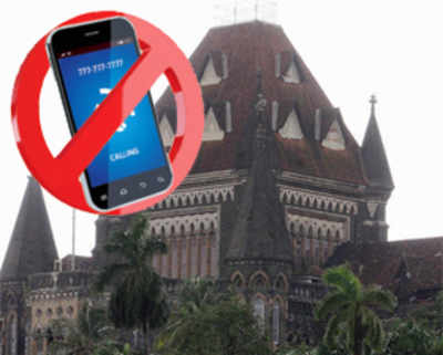 No mobile phones in courtrooms, orders HC