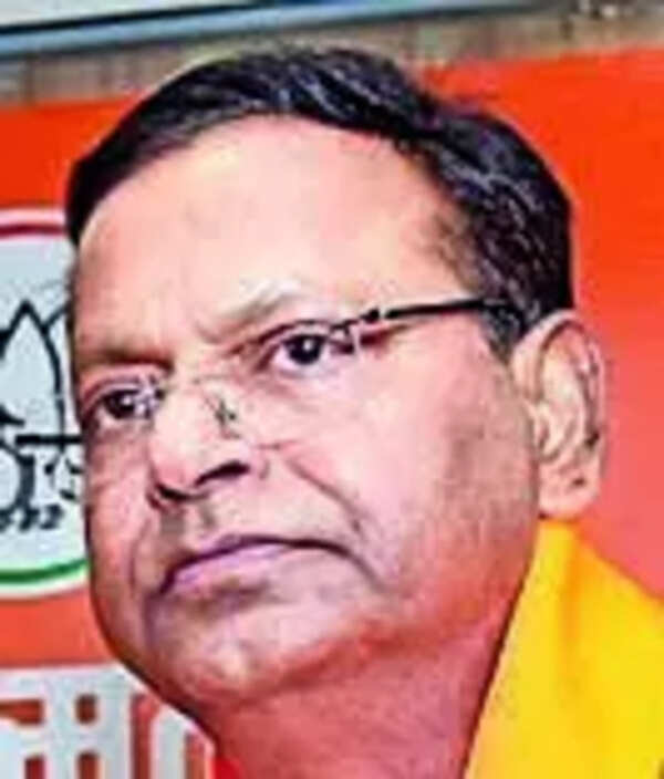 Chaudhary slams Rahul over ‘traitors’ remark