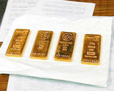 Rectal attempt to smuggle gold foiled by metal detector
