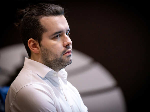 Russia's wait for a chess world champion to continue since Ian Nepomniachtchi won't be allowed to play under Russian flag at World C'ship match