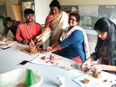 Learn to make clay Ganeshas at Bangalore University