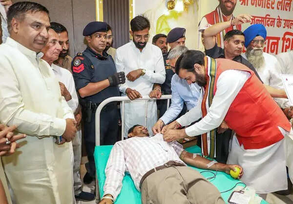 Haryana 1st northern state to initiate free single donor platelets for dengue patients: CM