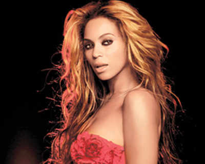 Hungarian singer sues Beyoncé