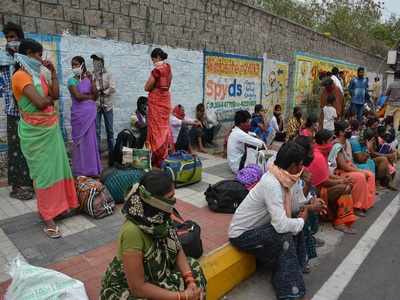 Lockdown extension upsets migrant workers in Hyderabad, many begin walking to native places