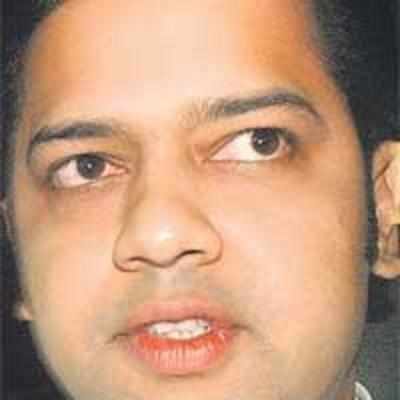 Rahul Mahajan wants Afzal hanged, to sit on dharna