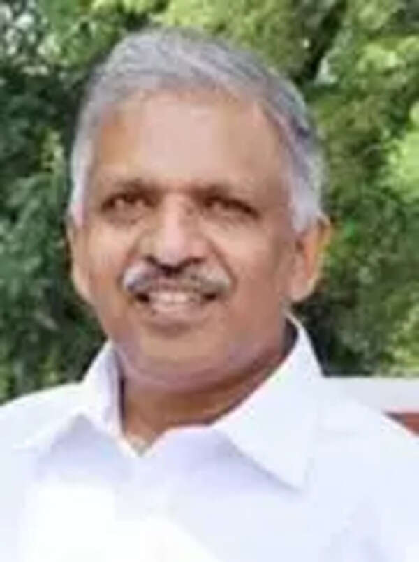 P Jayarajan’s visit to Kodungallur temple sparks row