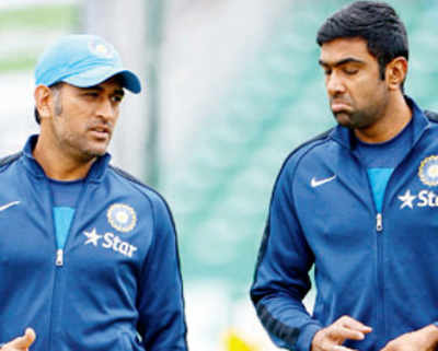 Dhoni’s handling of Ashwin in question as Pune languish at bottom of IPL table