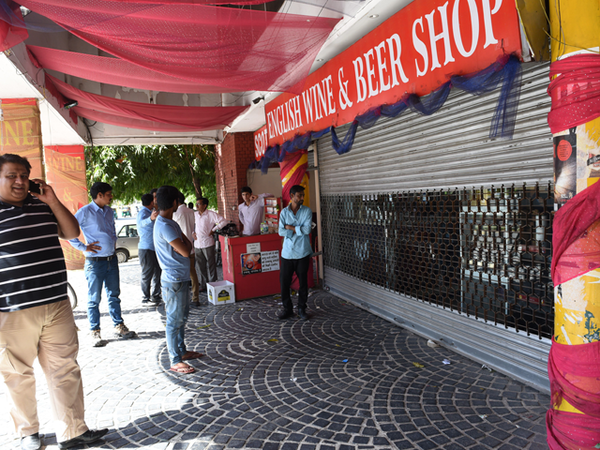 Supreme Court order on liquor sale is giving restauranteurs and investors the jitters
