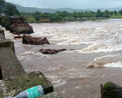 Heavy rainfall caused Mahad bridge collapse, IIT-B report