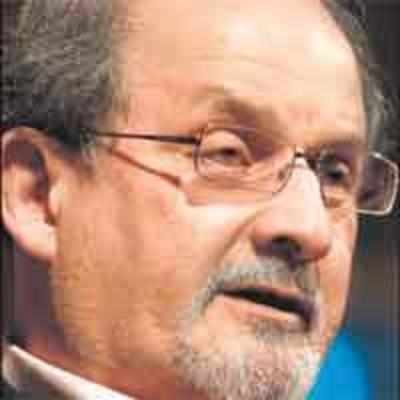 Rushdie '˜sought money from detectives who protected him'