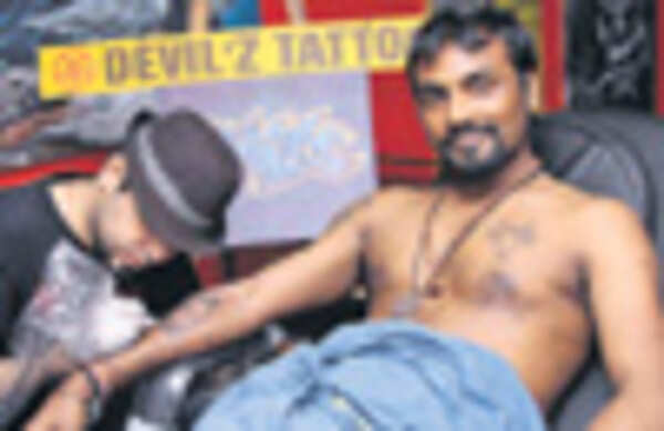 Remo gets inked!