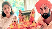 Neetu-Ranbir host Rishi Kapoor's prayer meet 