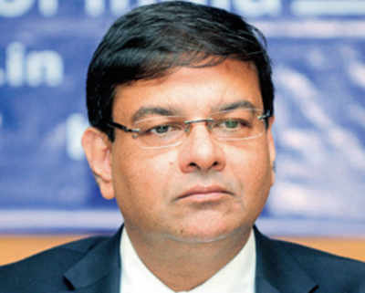 Have cut staff holidays to count junked notes: RBI chief
