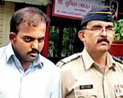 Peon arrested for filming girls in loo of Vikhroli college
