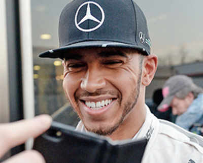 Hamilton thinks F1should be more like Super Bowl