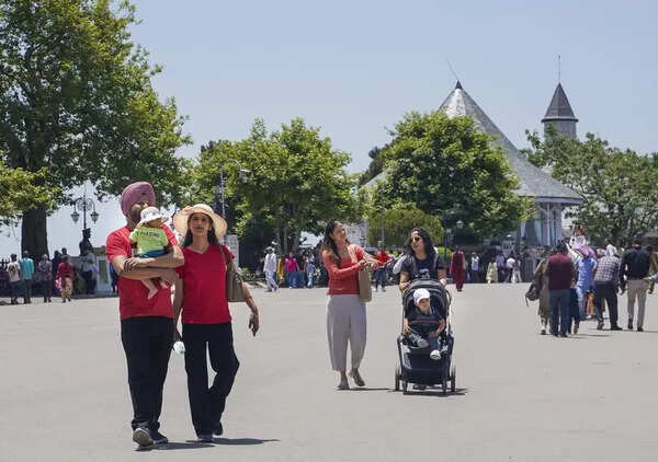 Mercury on rise in Himachal, Una sizzles at 44℃