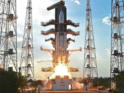 Orbiter responds to NASA’s signals, Vikram still elusive