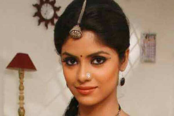 Sayantani Ghosh's entry in 'Mrs. Kaushik Ki Paanch Bahuein’