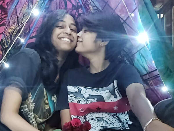 Swipe for Love: “Online dating was a blessing for introverts like us”