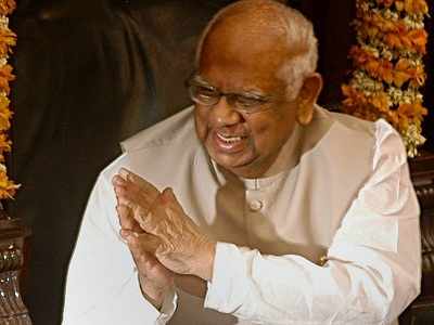 Somnath Chatterjee passes away: Sumitra Mahajan recalls his benevolence; family lashes out against Biman Bose, asks Left Front Chairman to get out of their home